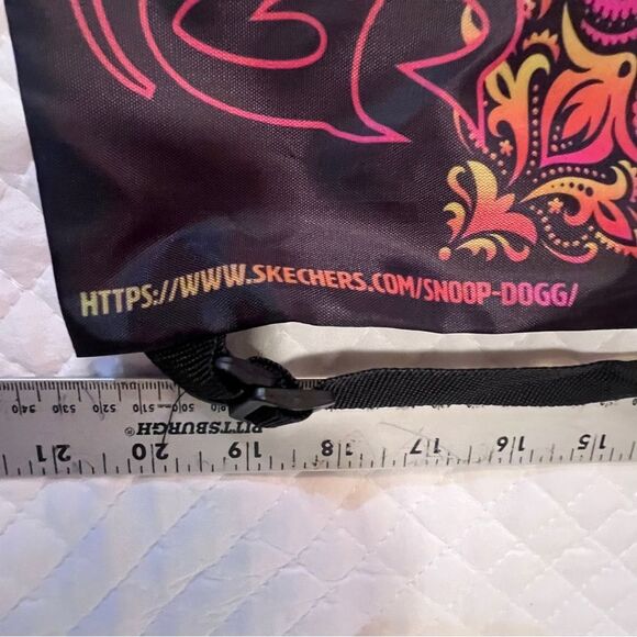 Skechers Snoop Dogg Drawstring Bag Backpack - Picture 3 of 4